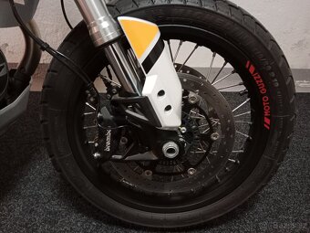 Moto Guzzi V85TT , 7.170km ,stav nové moto - 7