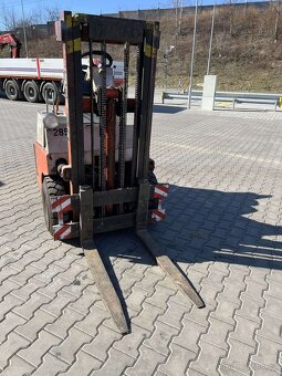 Vysokozdvižný vozík DESTA MV12B, benzín. - 7