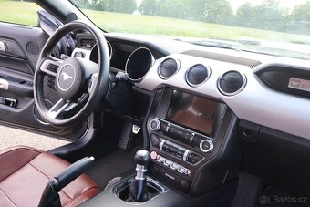 Ford mustang 5.0 - 320 kW - 7