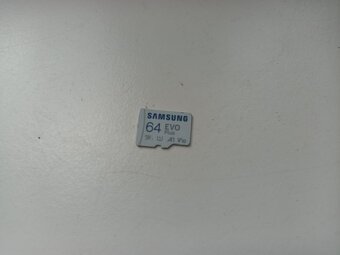 Autokamera Mio MiVue C380 Dual + 64GB karta - 7