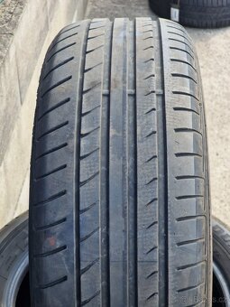 205/55/16 Letní pneumatiky Dunlop Sport BluResponse - 7
