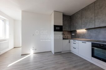 Pronájem byty 2+kk, 45 m2 - Plzeň - Skvrňany, ev.č. 00696 - 7
