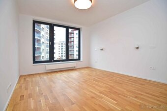 Pronájem rodinného domu 190 m², pozemek 285 m² Hillebrantova - 7