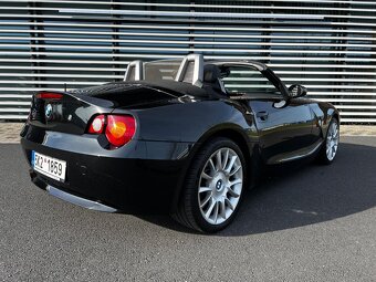 BMW Z4 3.0i E85 - 7