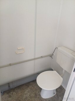 Použitá sanitární buňka kombinovaná (WC,sprchy) - 7