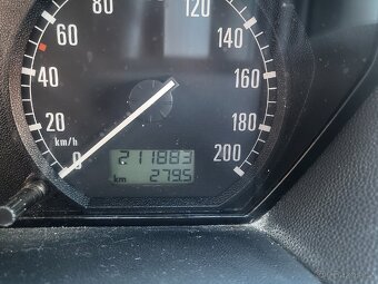 Škoda fabia 1,9 sdi rezervace do neděle - 7