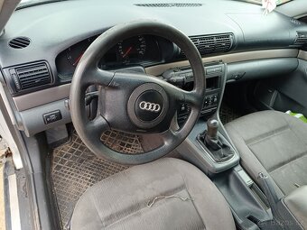 Audi A4 Avant kombi r.00 1.6 Díly - 7
