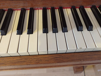 Pianino Petrof - 7