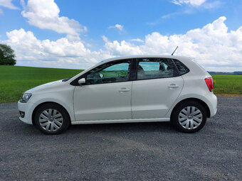Prodám VW polo 5 s benzinovým motorem 1,4 a výkonem 63kW - 7