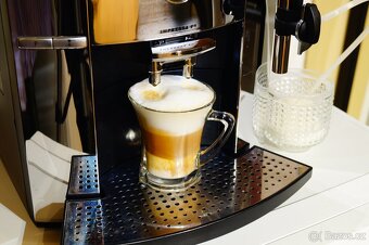 Kávovar Jura Impressa F9 - 7