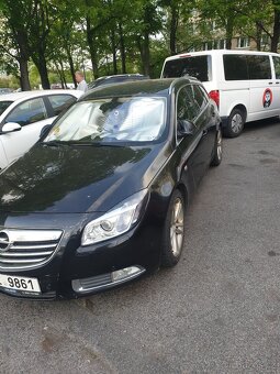 Insignia - 7