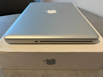MacBook Pro (13-inch, Mid 2010) 10 GB Ram, 120 GB SSD, Nová - 7