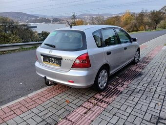 HONDA CIVIC 1.6i  rok 2004 STK 12/2026 velmi pěkný stav - 7