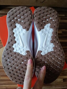 Nové tenisky Nike Revolution 7 - 7