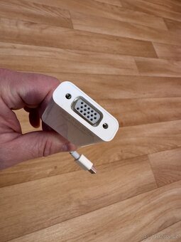 Apple kabely – iPhone + VGA MacBook Air TOP STAV - 7