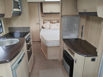 SWIFT STERLING ECCLES 90 CORAL,2010, VELKÁ KOUPELNA A POSTEL - 7