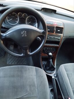 Peugeot 307 kombi, 2.0 HDI, 66kw, rok 2002 - 7