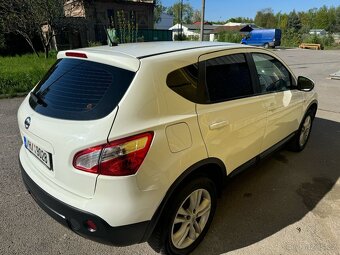 PRODÁM NISSAN QASHQAI 1,5 dCi - 7