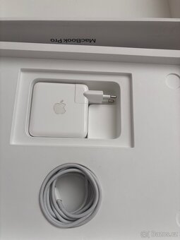 Macbook Pro M2 13” 512GB 8gb - 7