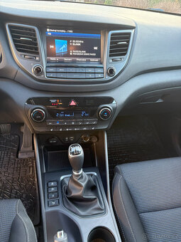 Hyundai Tucson 1,7CRDi 85 kW, výbava Trikolor - 7
