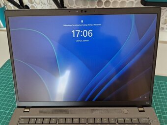 Lenovo ThinkPad T14 GEN 4 - 7