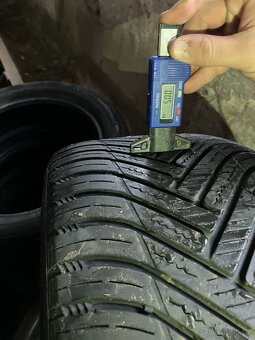 2ks celoroční HANKOOK KINERGY 4S2 235/45R17 - 7