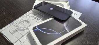 Apple iPhone 16 Pro Max 512GB -černý titan - 7