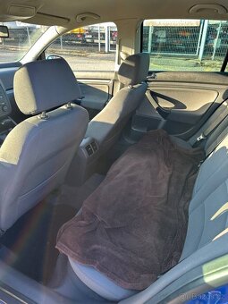 VW Golf 1.6 FSI, 2004 r.v - 7