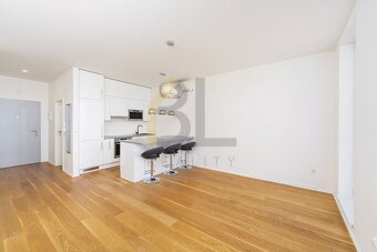 Prodej bytu 1+kk s lodžií, o výměře 32m2, Hodonín - 7