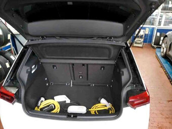 Volkswagen ID.3 Performance 1st 150kw/matrix/kamera/keyless - 7