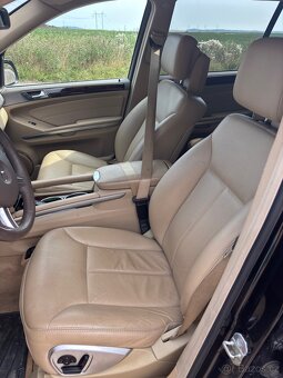 Mercedes Benz GL - 7