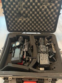 Sony NEX-FS700E – profesionální 4K kamera - 7
