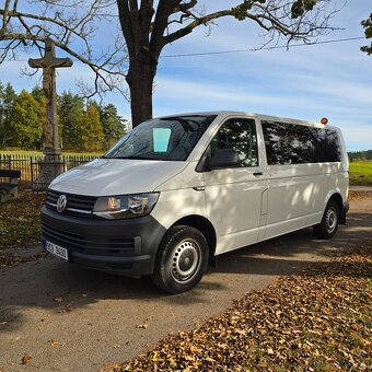 VW Transporter Long 9 míst - 7