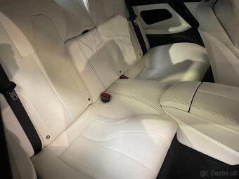 Bmw M6 f12 S63B44B 412kw náhradní díly najeto 17tis - 7