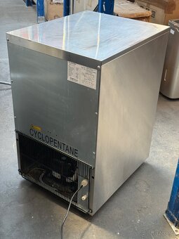 Výrobník ledu Klarstein Powerer XXXL. Záruka - 7