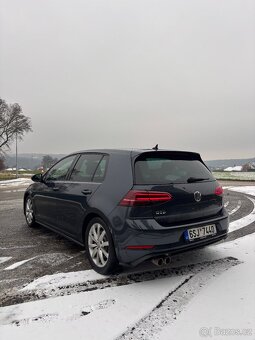 Volkswagen Golf 2.0 GTD - 7