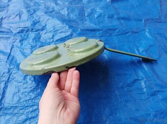 Smaltovaný zelený lívanečník - 7