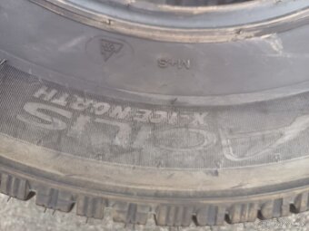 Pneu Michelin Agilis 225/75R16C - 7