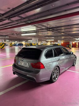 BMW e91 facelift, zadokolka 330d manual - 7