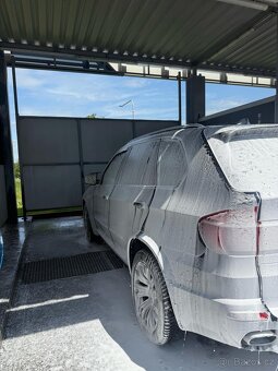 BMW X5 M paket 3.0 , 155 kW, 4X4 - 7
