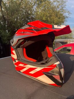 Moto helma Cassida YL - 7