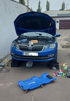 Škoda Octávie 3, 2,0TDI 110kW-Nová sada filtrů, výměna oleje - 7
