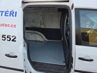 VW Caddy 1,6TDI 75kW automat - 7