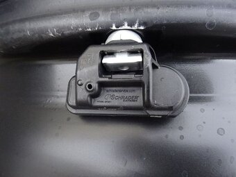 Alu disky černé Mercedes GLC, 18", 5x112, ET 38, šířka 8J - 7