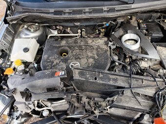 Mazda 5 na náhradní díly - 7