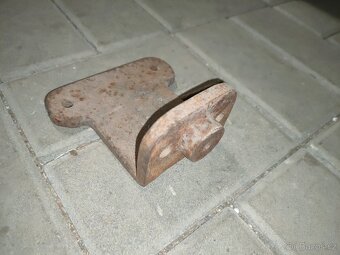 Traktor Svoboda - mezikus pro montáž čerpadla Motorpal - 7