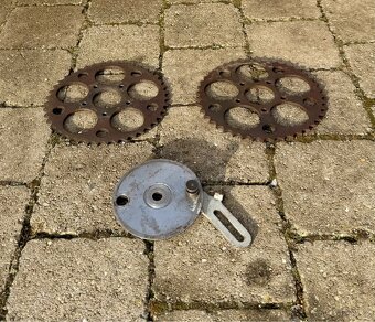 Jawa 100 Robot - rozety - 7