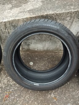 Pneu 215/45 r16 - 7