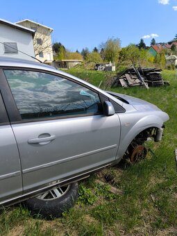 Prodám levně díly Ford Focus 2 1.6 tdci - 7