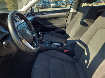VOLKSWAGEN PASSAT 2,0 TDI - 7